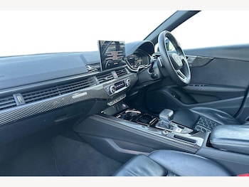 Used Audi RS4 2022 for sale - 76674813: Photo