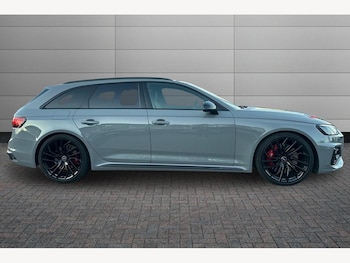 Used Audi RS4 2022 for sale - 76674813: Photo