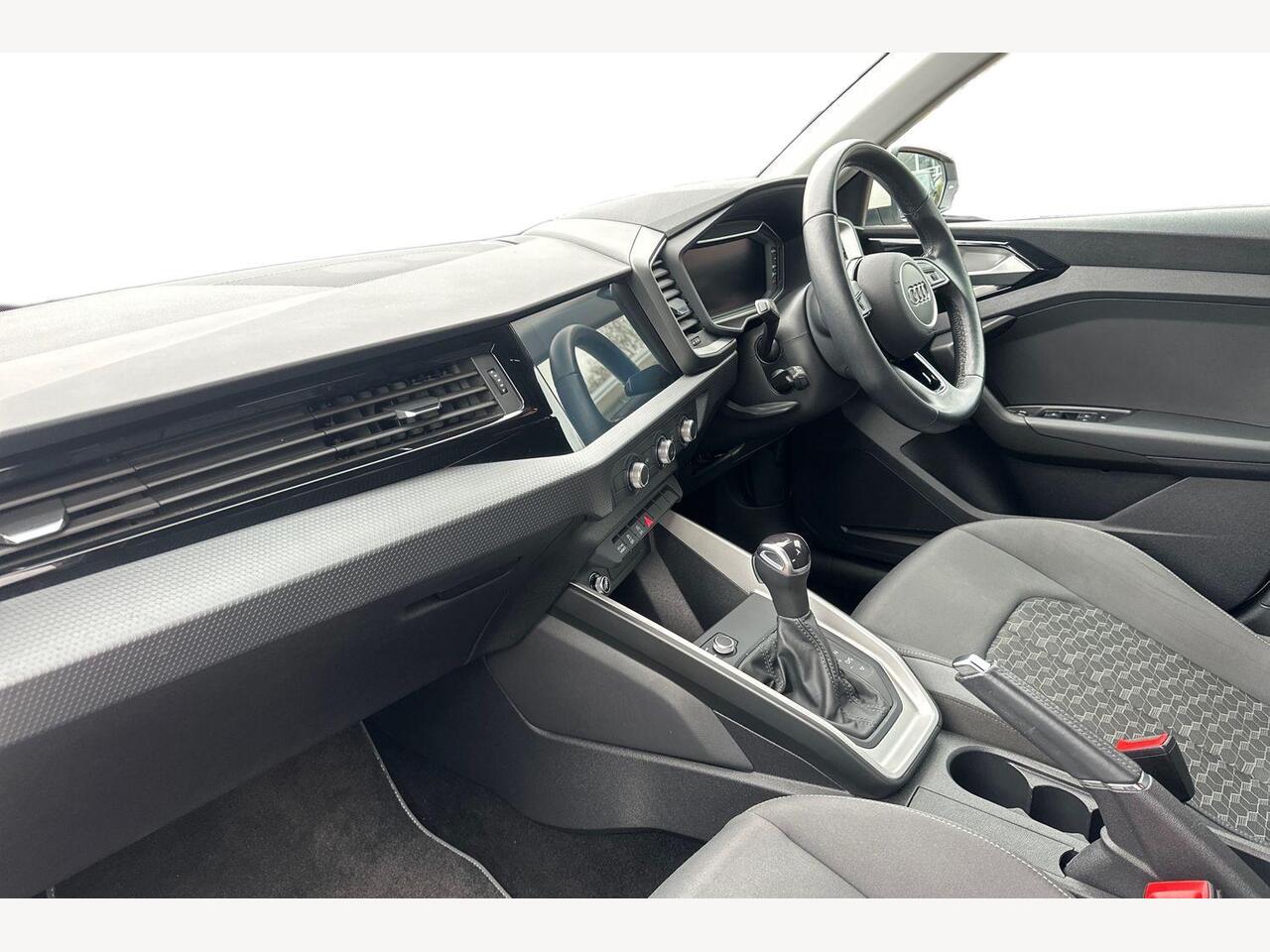 Used Audi A1 2021 for sale - 78112580: Photo 2