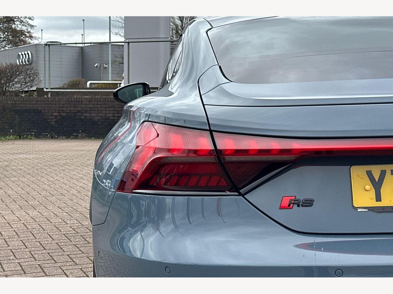 Used Audi RS e-tron GT 2023 for sale - 77725610: Photo 15