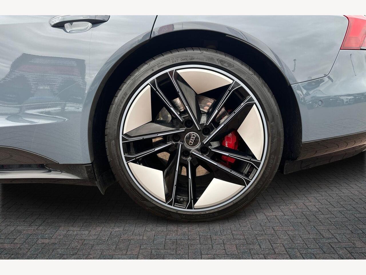 Used Audi RS e-tron GT 2023 for sale - 77725610: Photo 5