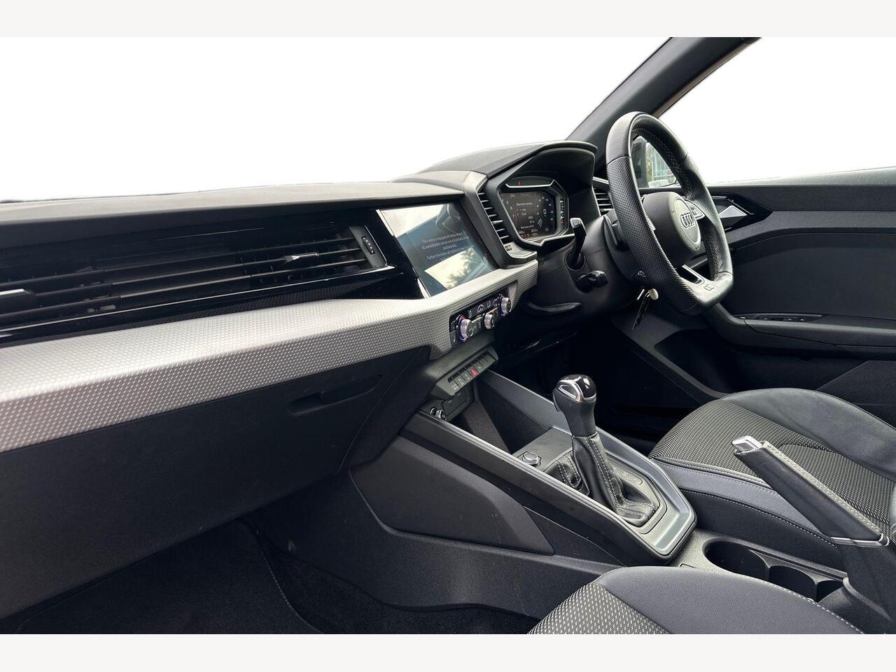 Used Audi A1 2022 for sale - 76673913: Photo 2