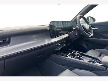 Used Audi Q3 2025 for sale - 77372704: Photo