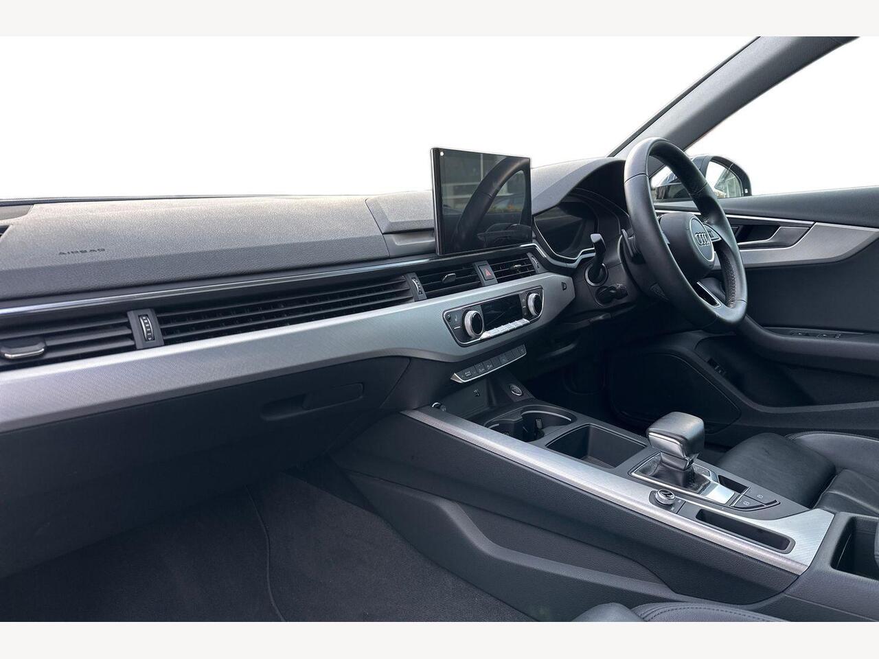 Used Audi A4 2022 for sale - 76675337: Photo 2