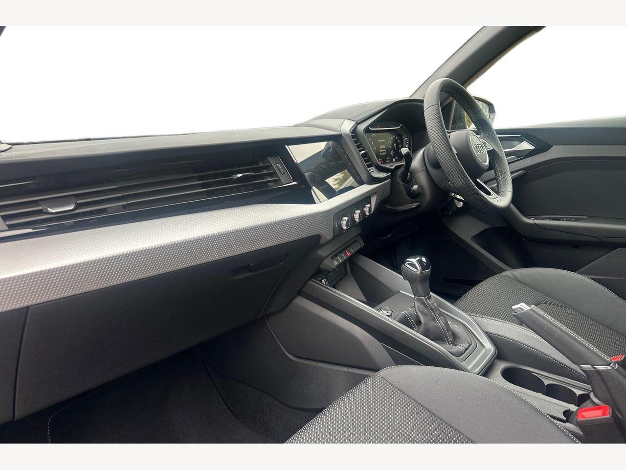 Used Audi A1 2025 for sale - 76678111: Photo 2