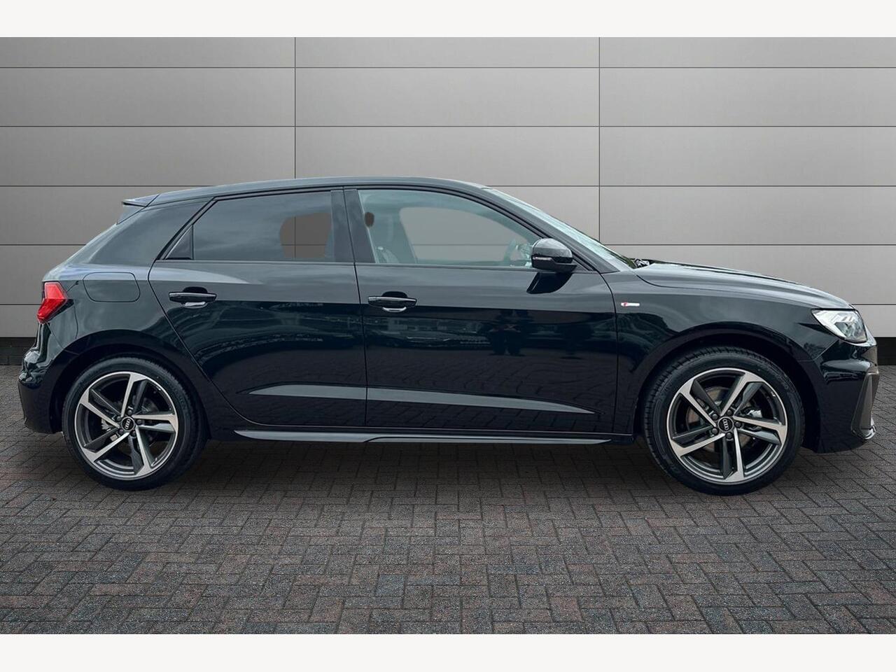 Used Audi A1 2025 for sale - 76678111: Photo 4