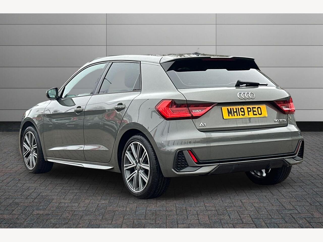 Used Audi A1 2019 for sale - 77388731: Photo 3