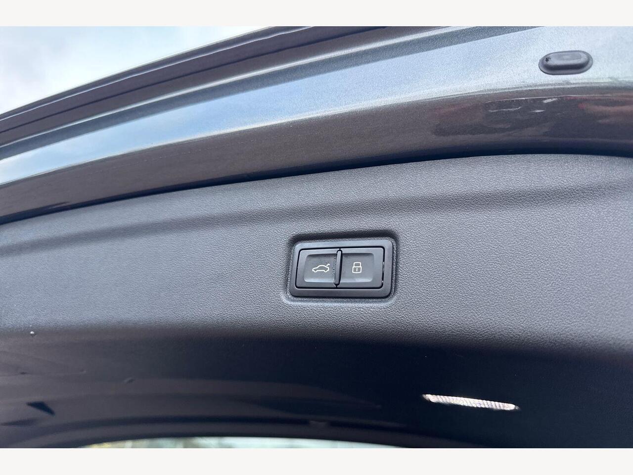 Used Audi Q6 e-tron 2025 for sale - 77528567: Photo 14