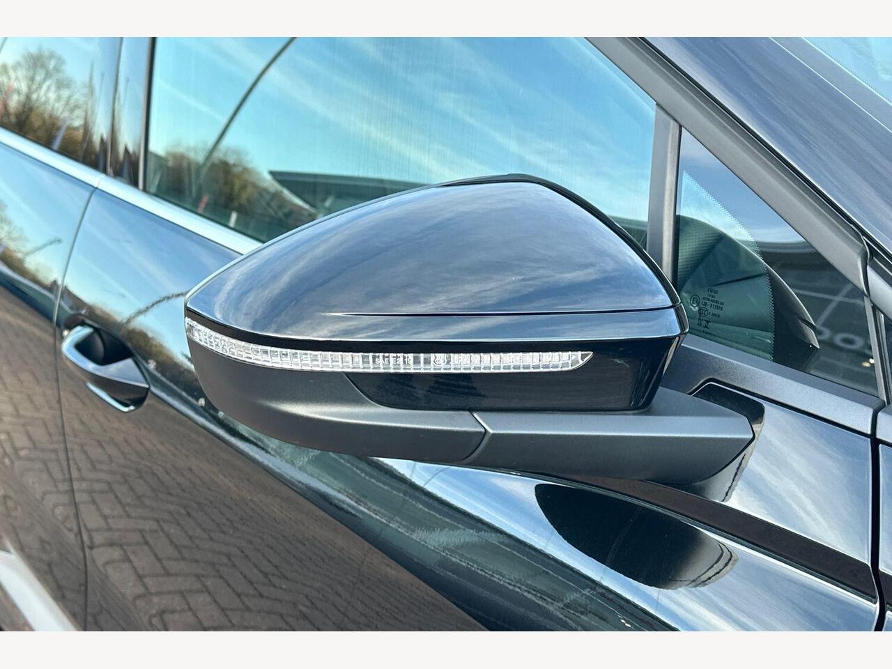 Used Audi Q4 e-tron 2025 for sale - 76772866: Photo 20