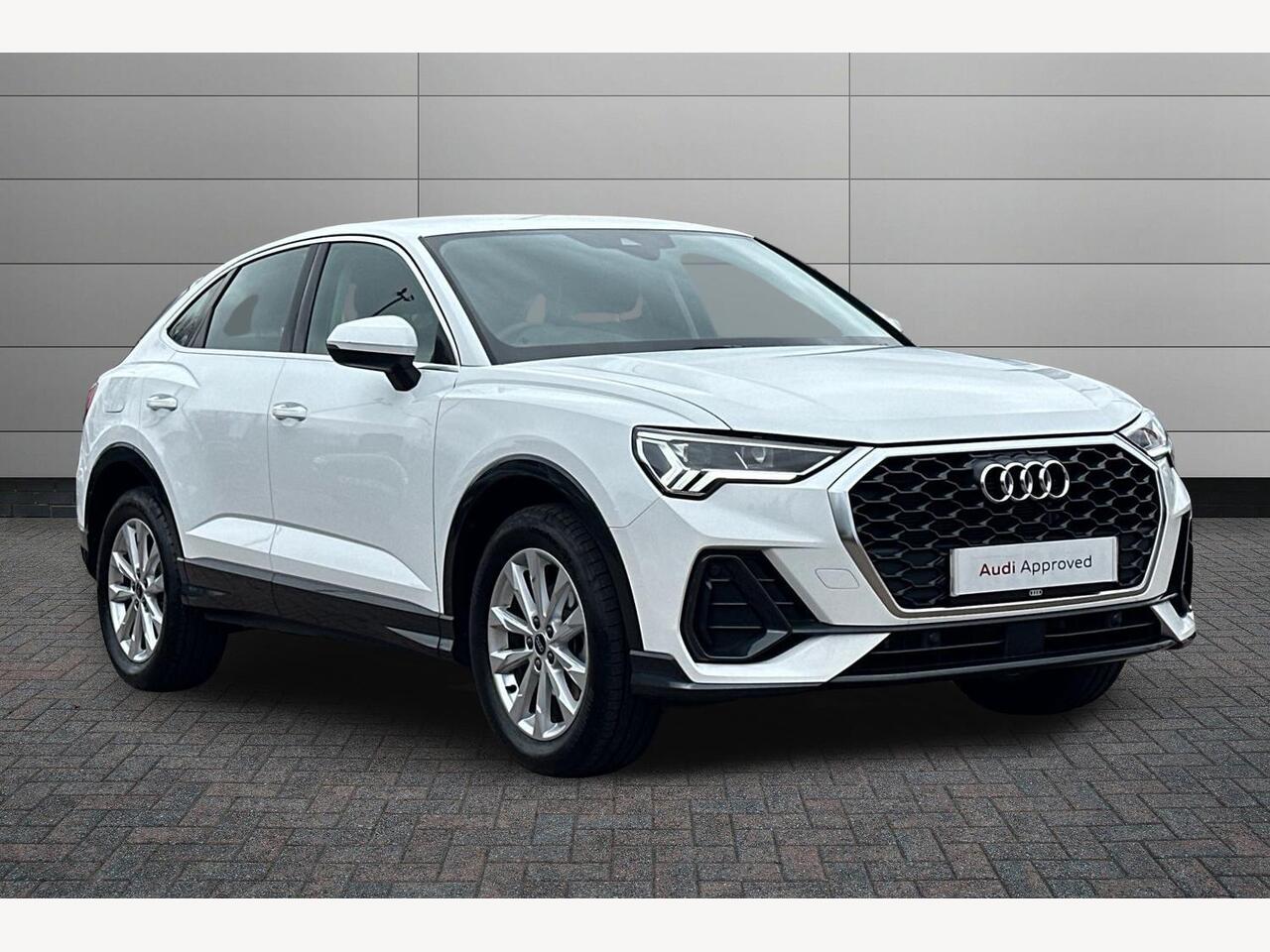 Used Audi Q3 2023 for sale - 77725573: Photo 1