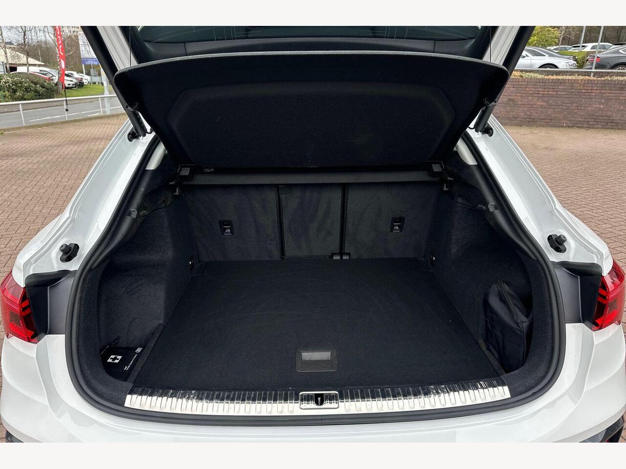 Used Audi Q3 2023 for sale - 77725573: Photo 12