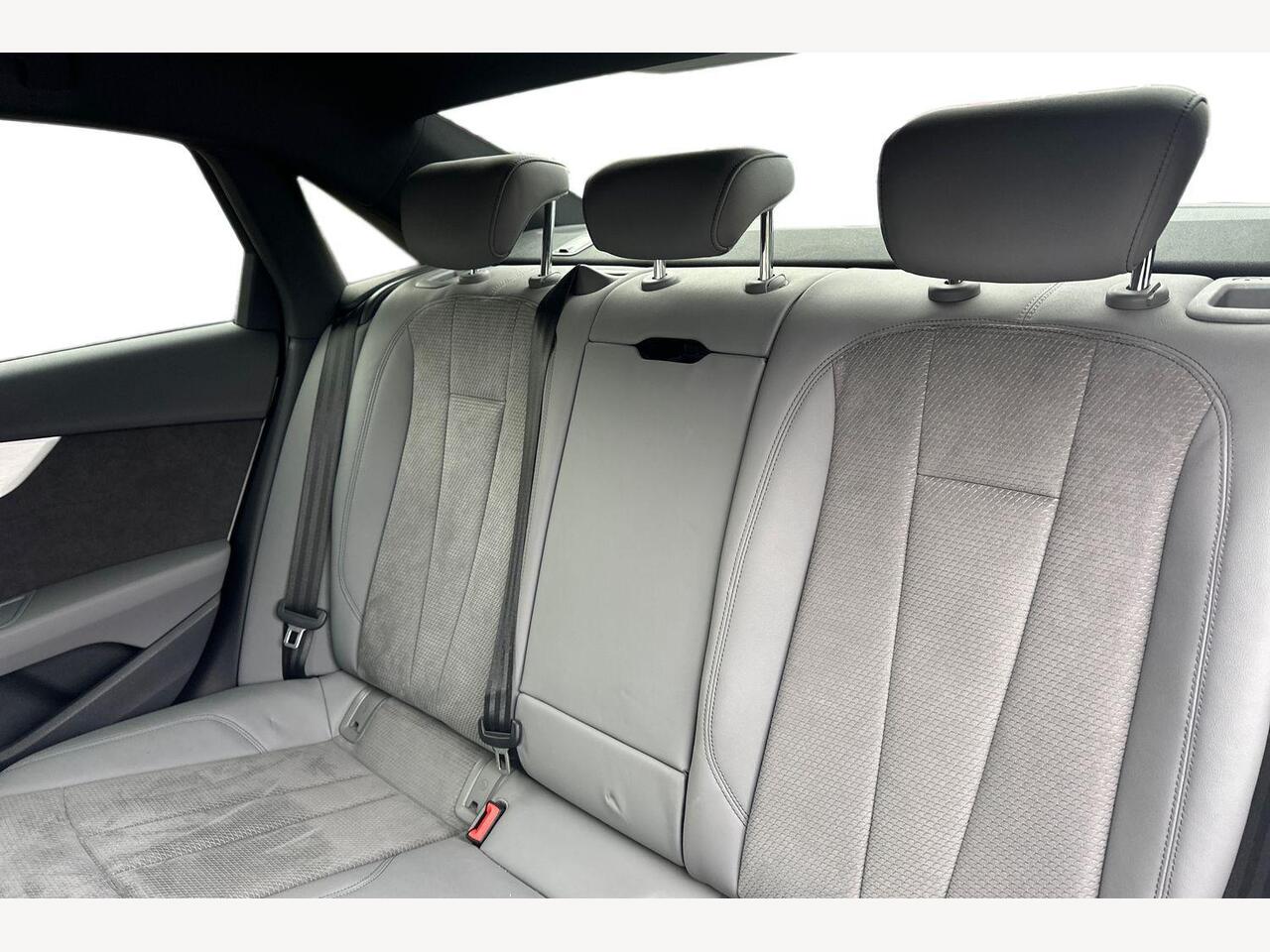 Used Audi A4 2021 for sale - 77346538: Photo 8