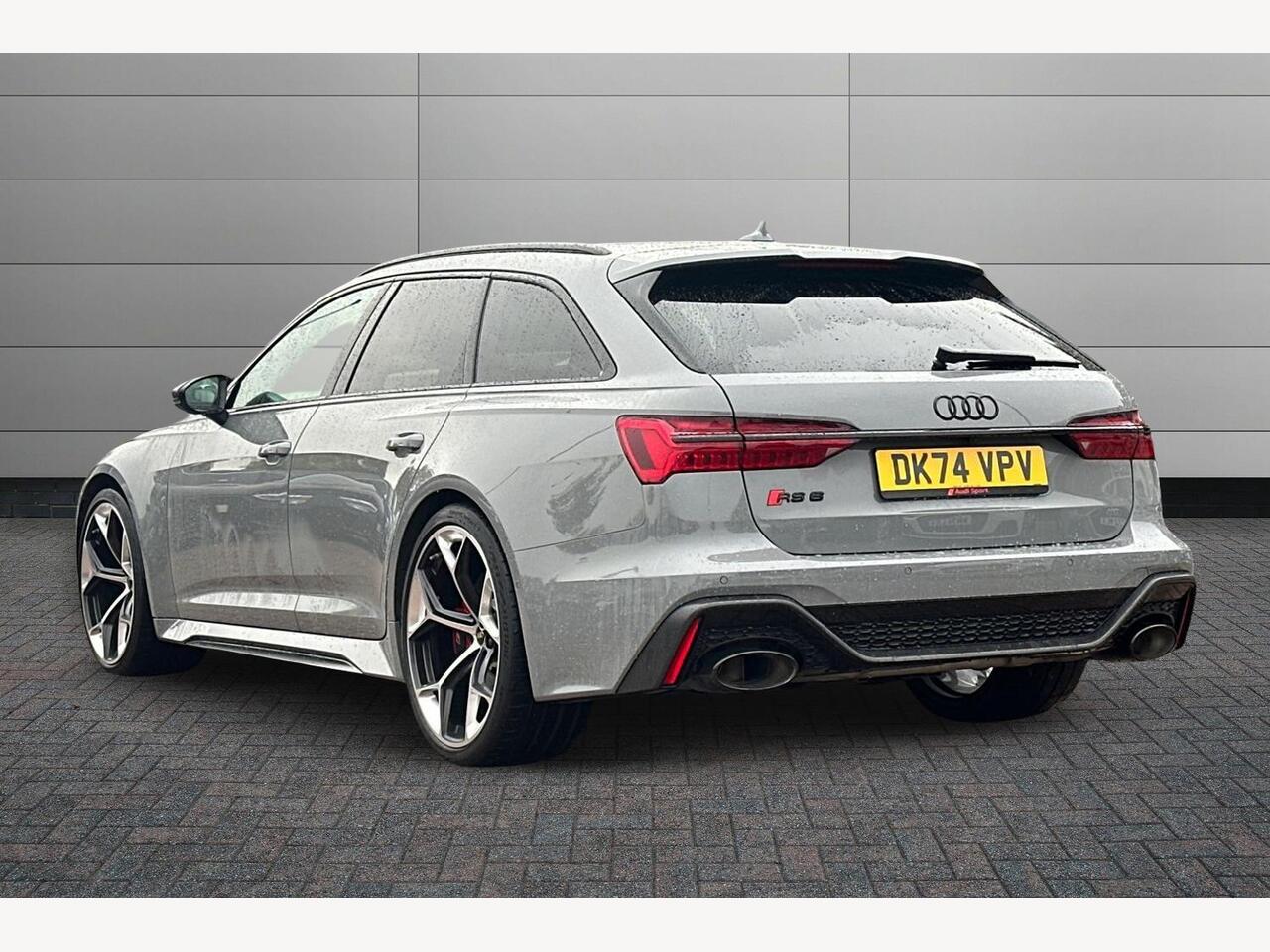 Used Audi RS6 2024 for sale - 76677410: Photo 3