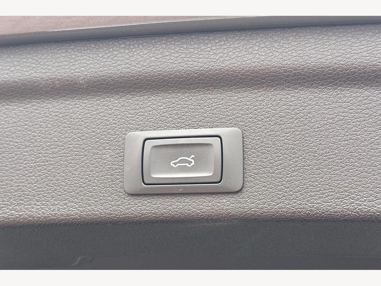 Used Audi Q3 2023 for sale - 76675767: Photo 13