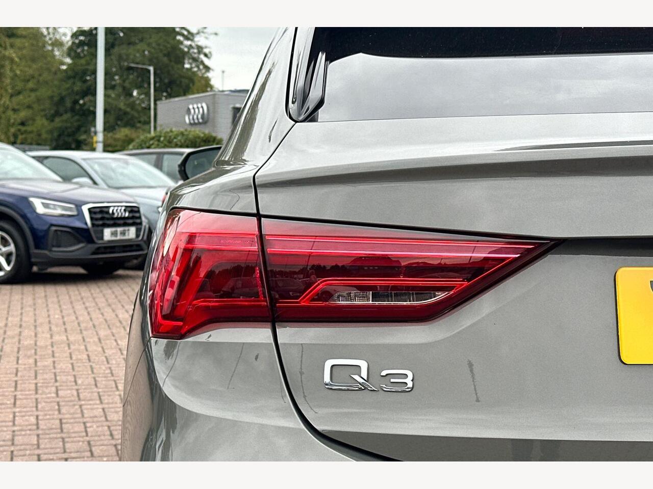 Used Audi Q3 2023 for sale - 76675767: Photo 15