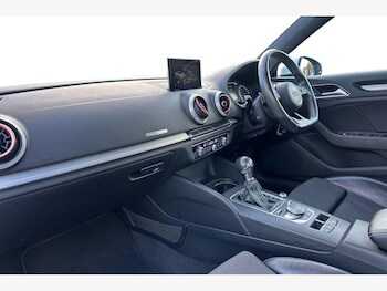 Used Audi A3 2017 for sale - 76803698: Photo