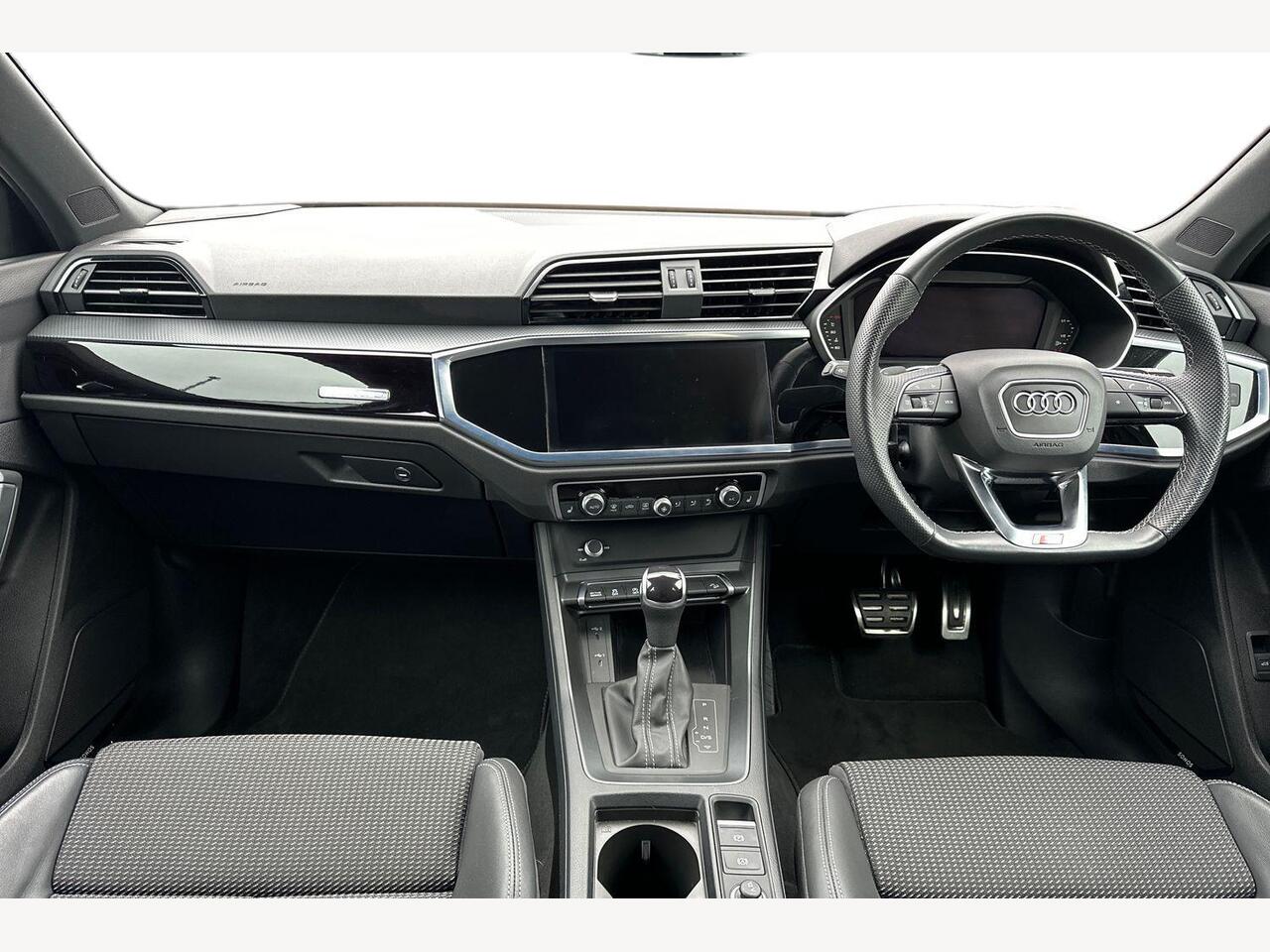 Used Audi Q3 2023 for sale - 76675588: Photo 9