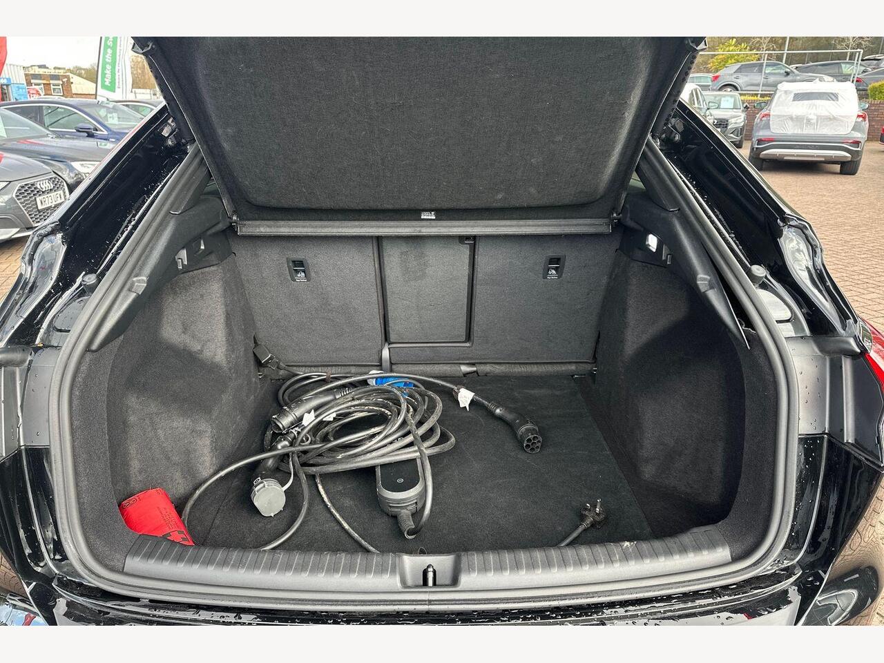 Used Audi Q4 e-tron 2022 for sale - 78036634: Photo 12