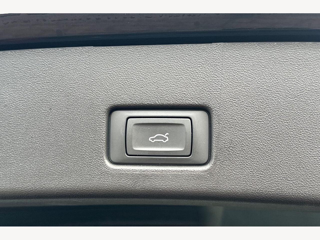 Used Audi Q4 e-tron 2022 for sale - 78036634: Photo 13