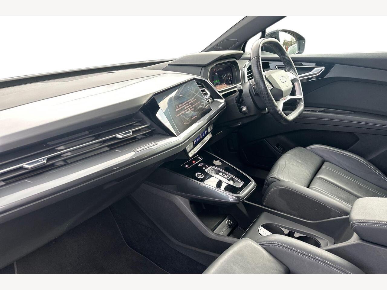 Used Audi Q4 e-tron 2022 for sale - 78036634: Photo 2