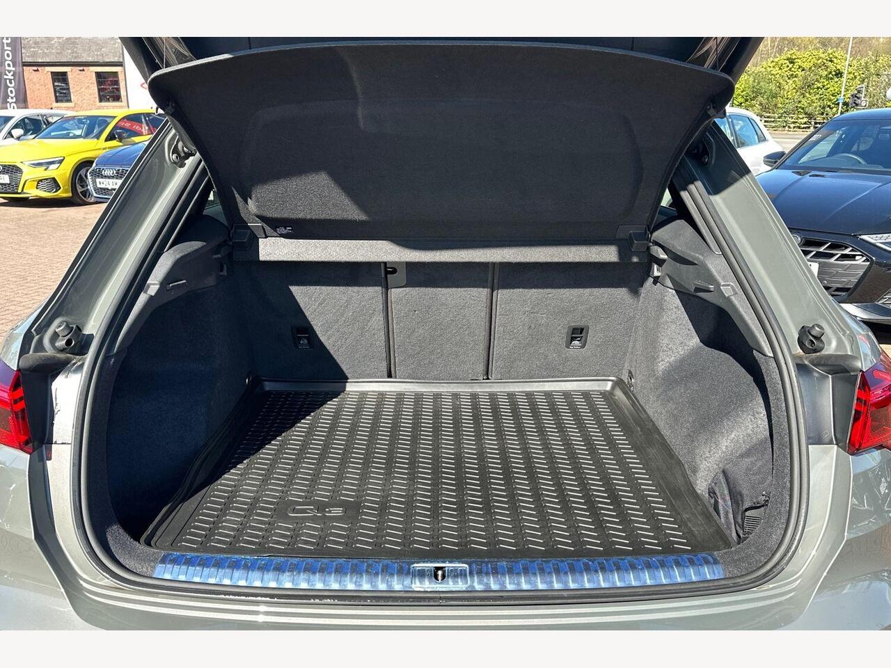 Used Audi Q3 2024 for sale - 78112549: Photo 12