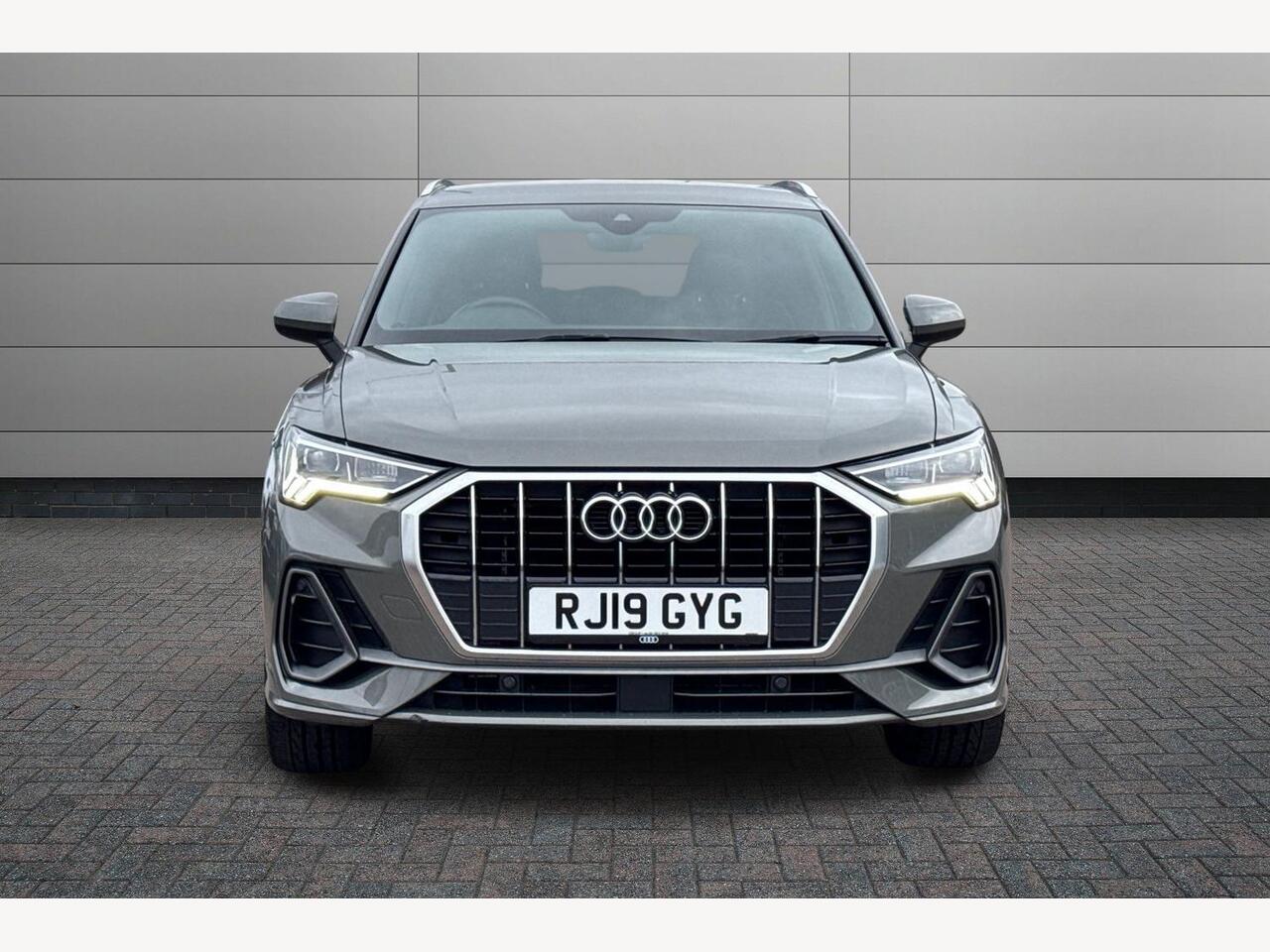 Used Audi Q3 2019 for sale - 78049318: Photo 10