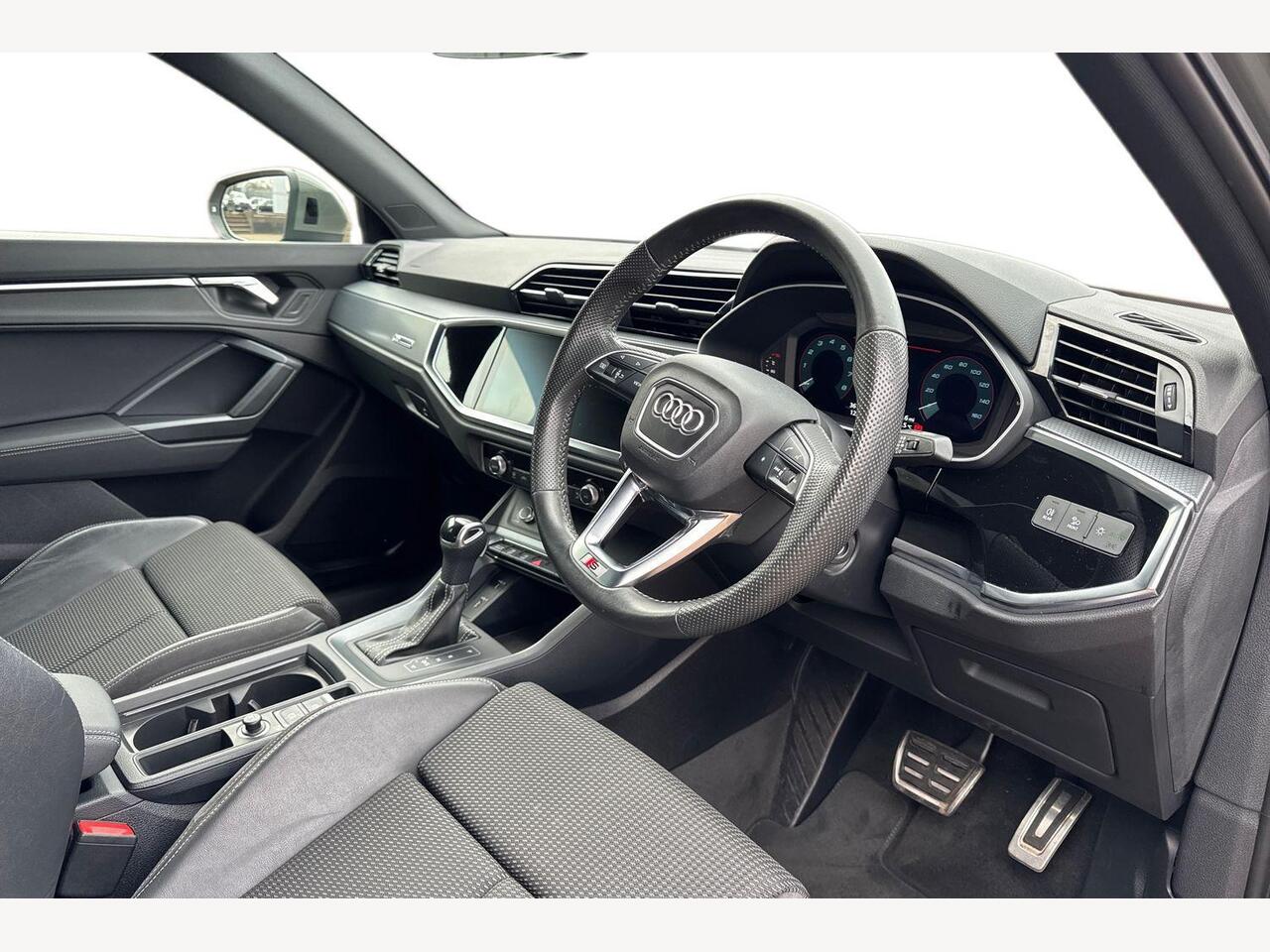 Used Audi Q3 2019 for sale - 78049318: Photo 6
