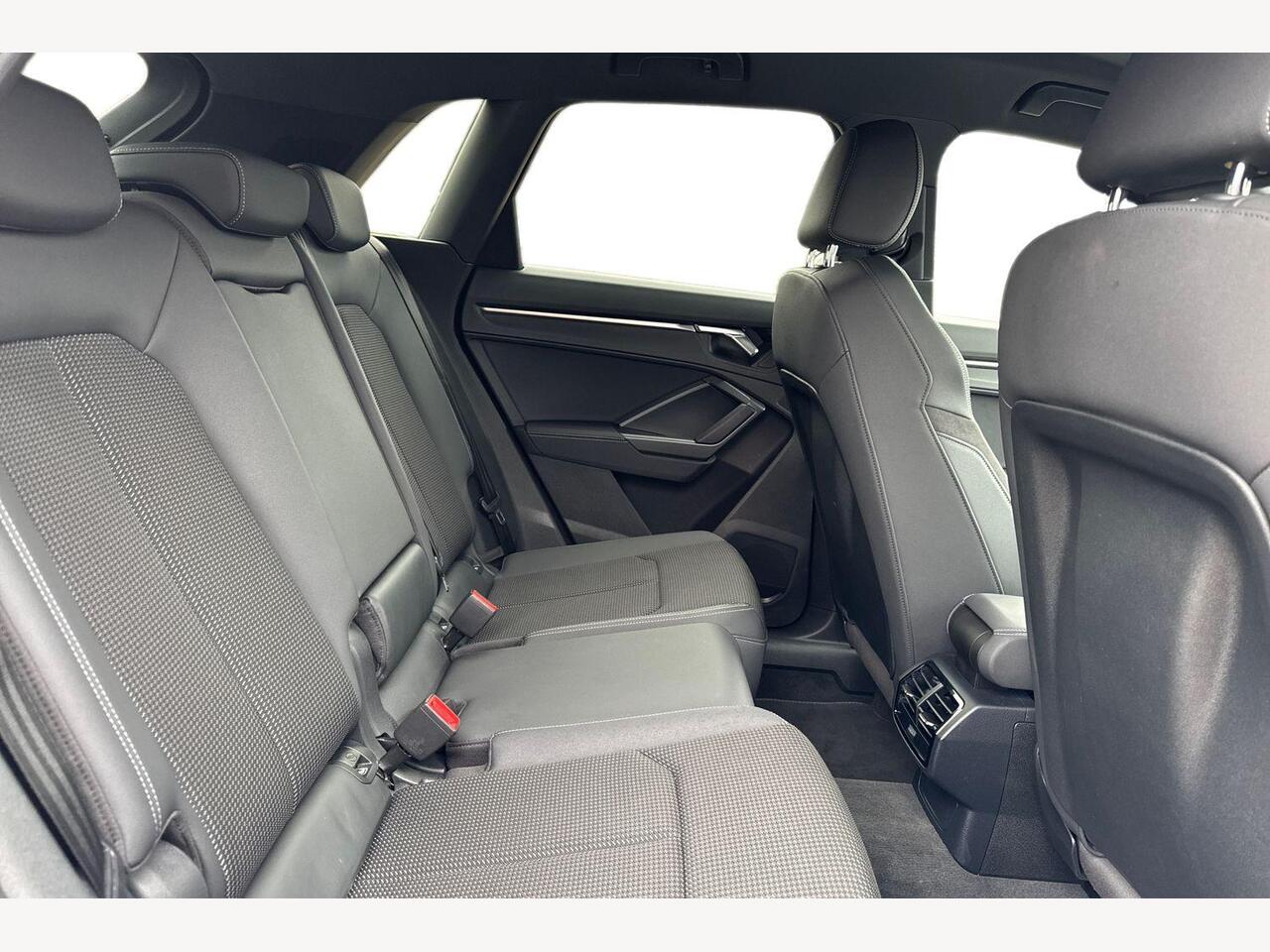 Used Audi Q3 2019 for sale - 78049318: Photo 8