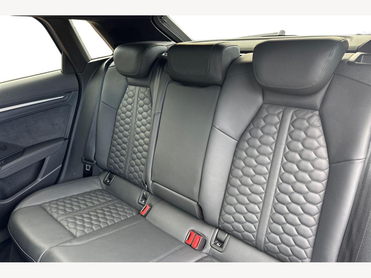 Used Audi RS3 2023 for sale - 76675711: Photo 8