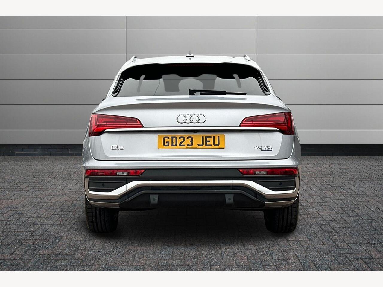 Used Audi Q5 2023 for sale - 77809808: Photo 11