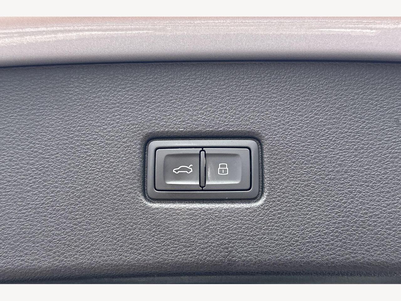 Used Audi Q5 2023 for sale - 77809808: Photo 13