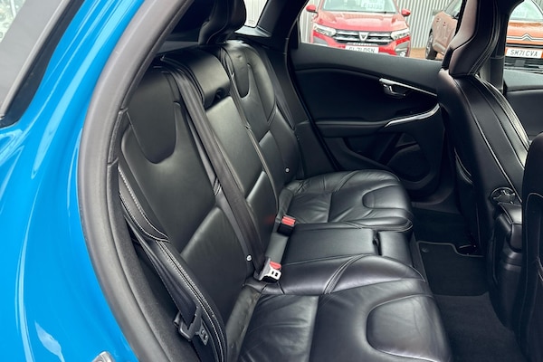 Used Volvo V40 2015 for sale - 76226727: Photo 10