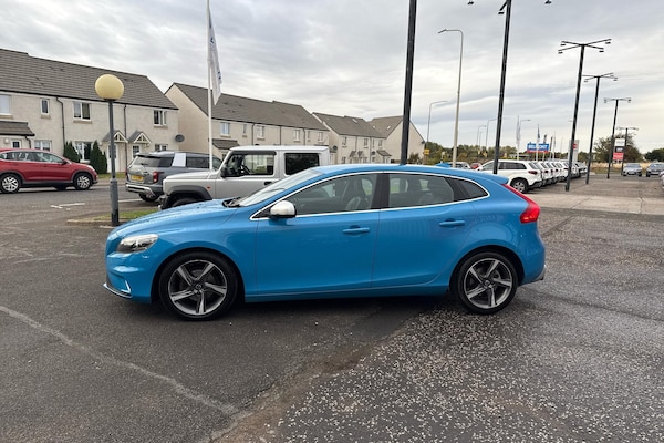 Used Volvo V40 2015 for sale - 76226727: Photo 14