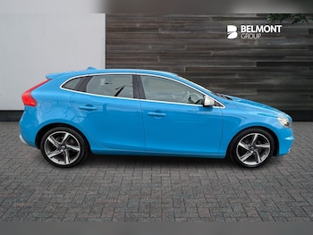 Used Volvo V40 2015 for sale - 76226727: Photo