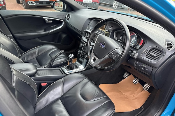 Used Volvo V40 2015 for sale - 76226727: Photo 6