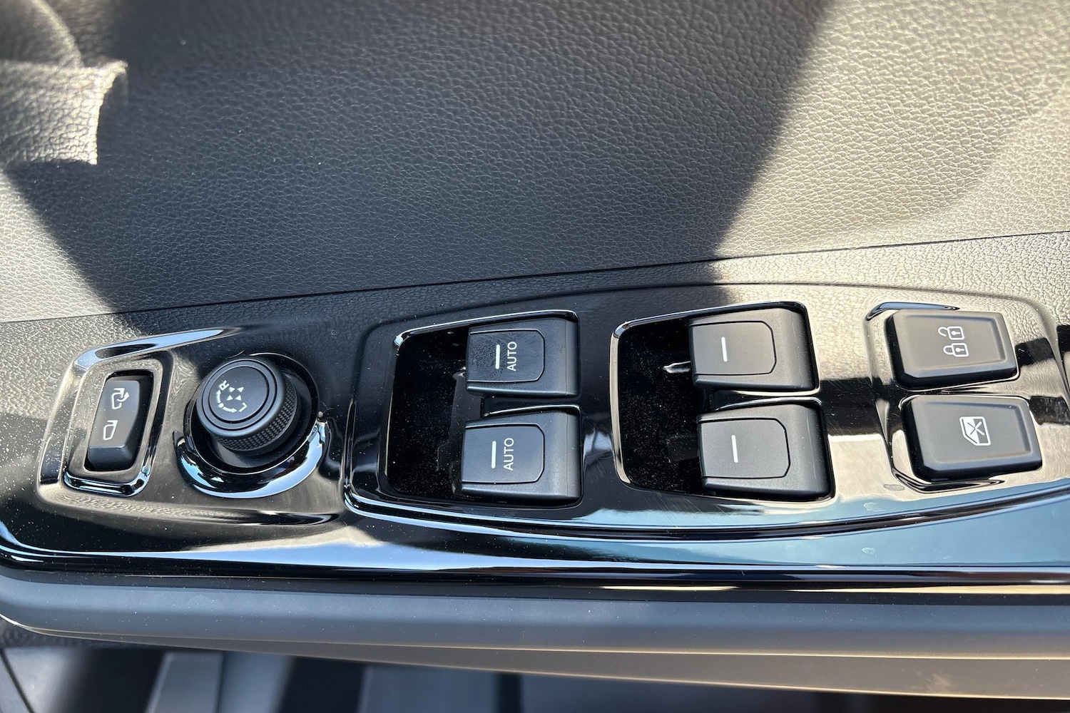 Used KGM Torres EVX 2025 for sale - 75941786: Photo 20