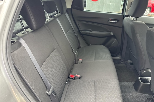 Used Suzuki Swift 2023 for sale - 76227617: Photo 10