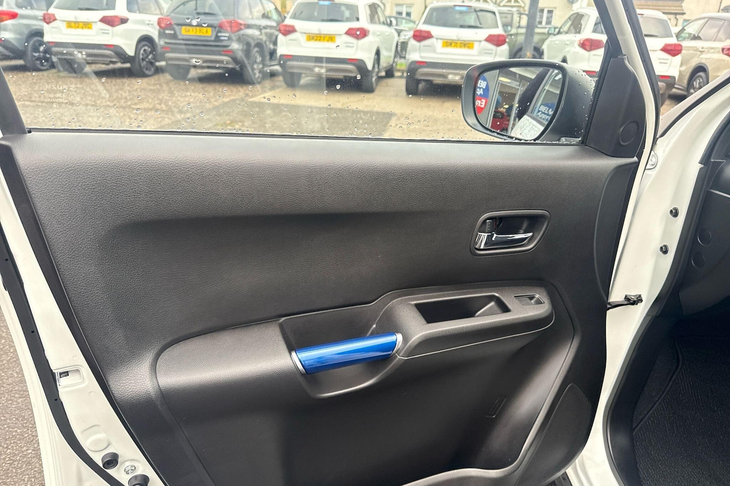 Used Suzuki Ignis 2024 for sale - 76499396: Photo 11