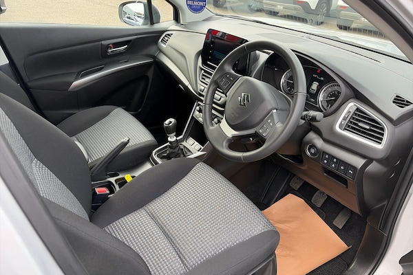 Used Suzuki SX4 S-Cross 2023 for sale - 76337639: Photo 6