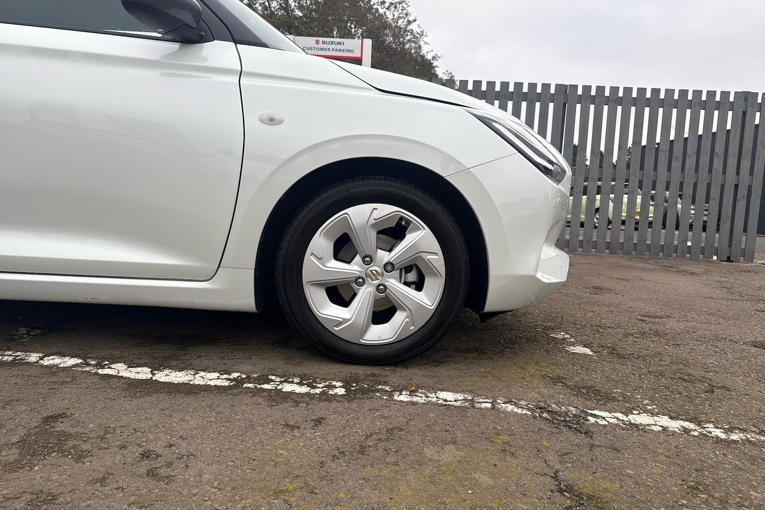 Used Suzuki Swift 2025 for sale - 76336075: Photo 5