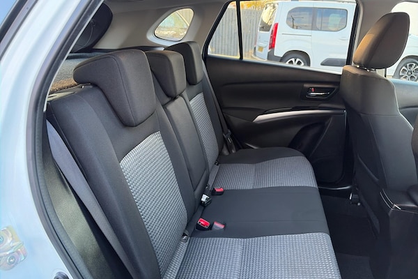 Used Suzuki SX4 S-Cross 2023 for sale - 76337443: Photo 10