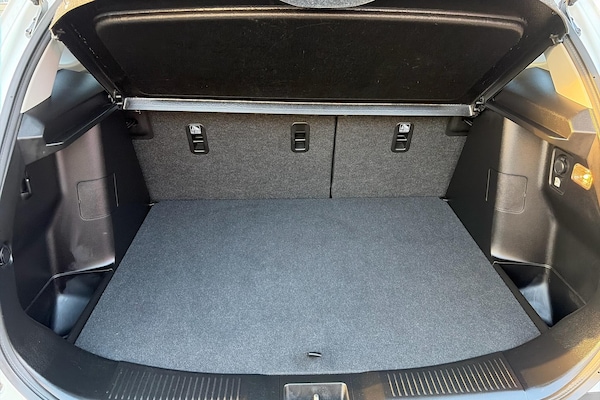 Used Suzuki SX4 S-Cross 2023 for sale - 76337443: Photo 9