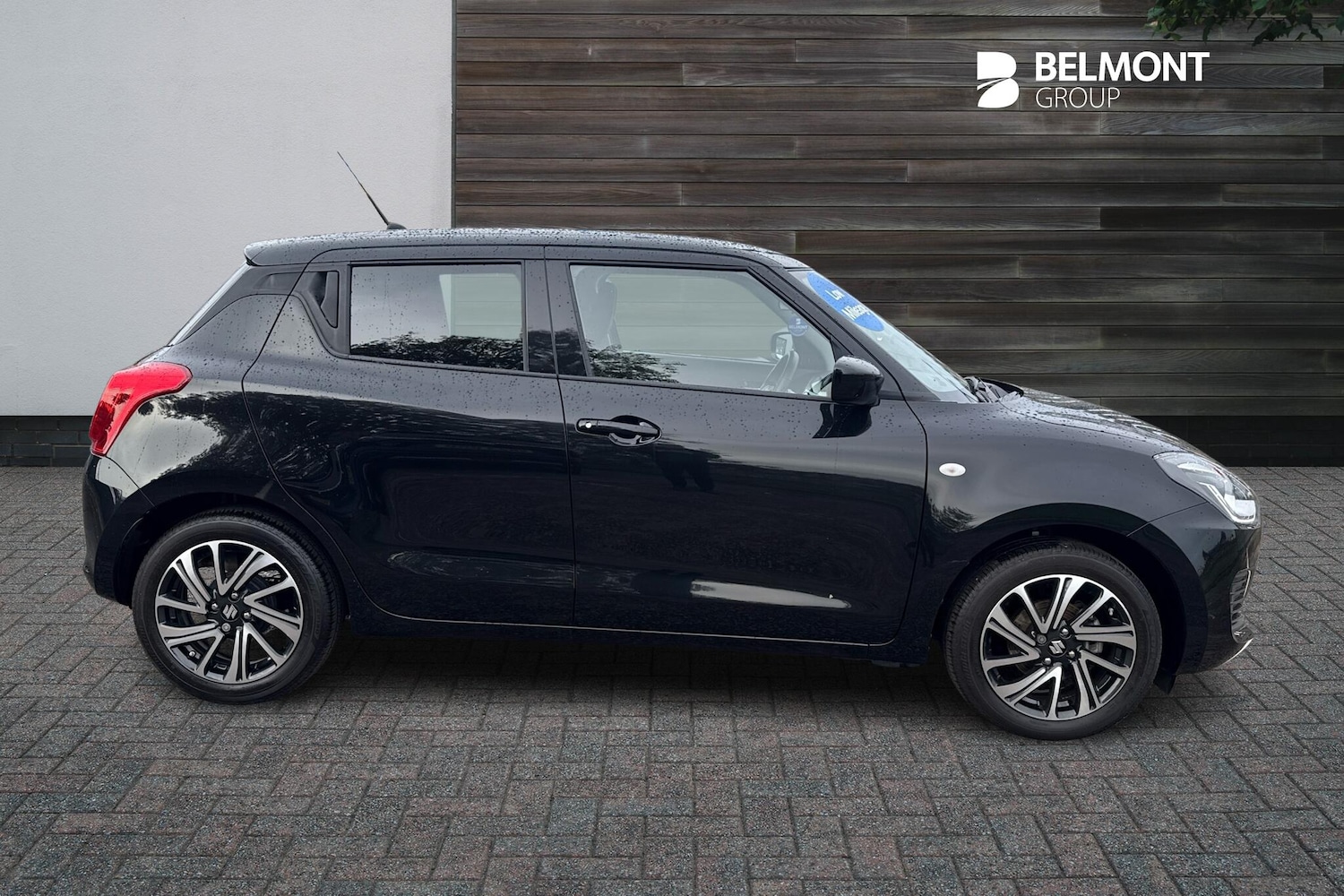 Used Suzuki Swift 2023 for sale - 76337761: Photo 4