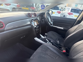 Used Suzuki Vitara 2018 for sale - 76337701: Photo