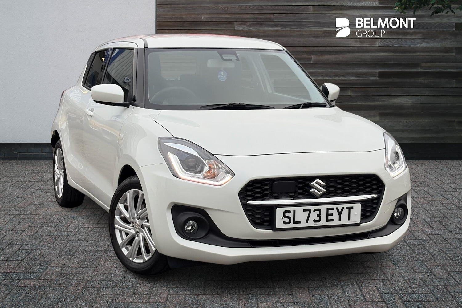 Used Suzuki Swift 2023 for sale - 76336184: Photo 1