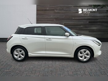 Used Suzuki Swift 2024 for sale - 75940620: Photo