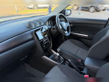 Used Suzuki Vitara 2023 for sale - 76336698: Photo