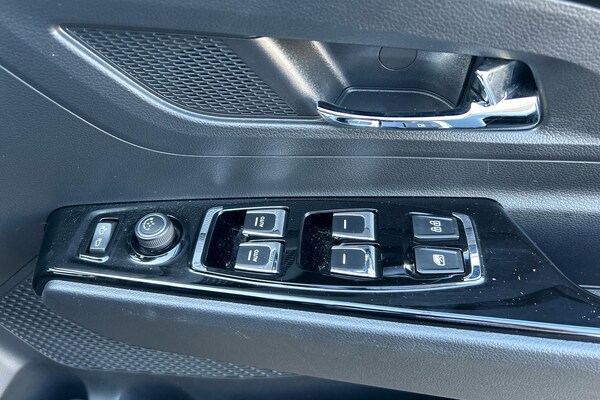 Used Ssangyong Korando e-Motion 2023 for sale - 76167300: Photo 17