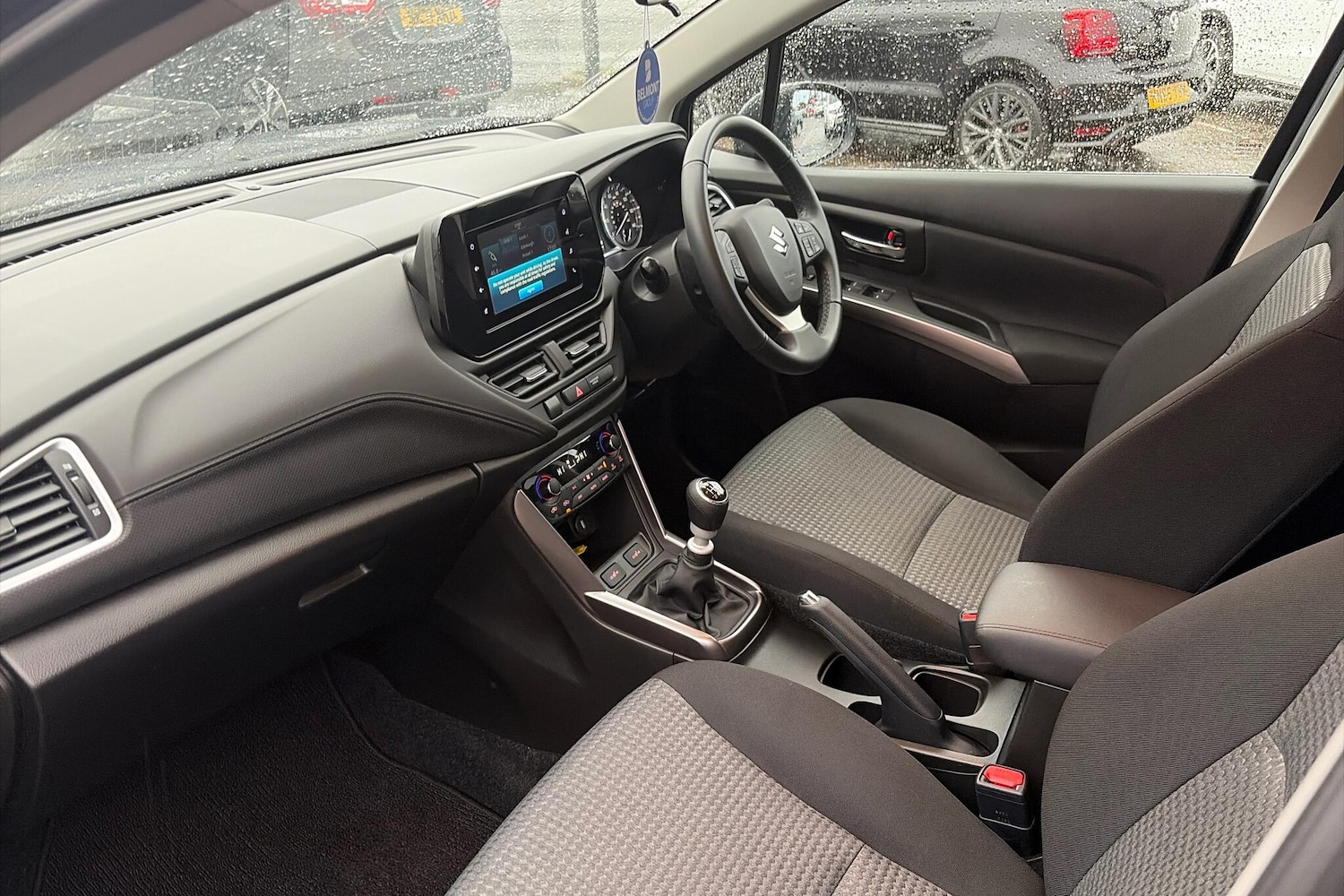 Used Suzuki SX4 S-Cross 2023 for sale - 76337678: Photo 2