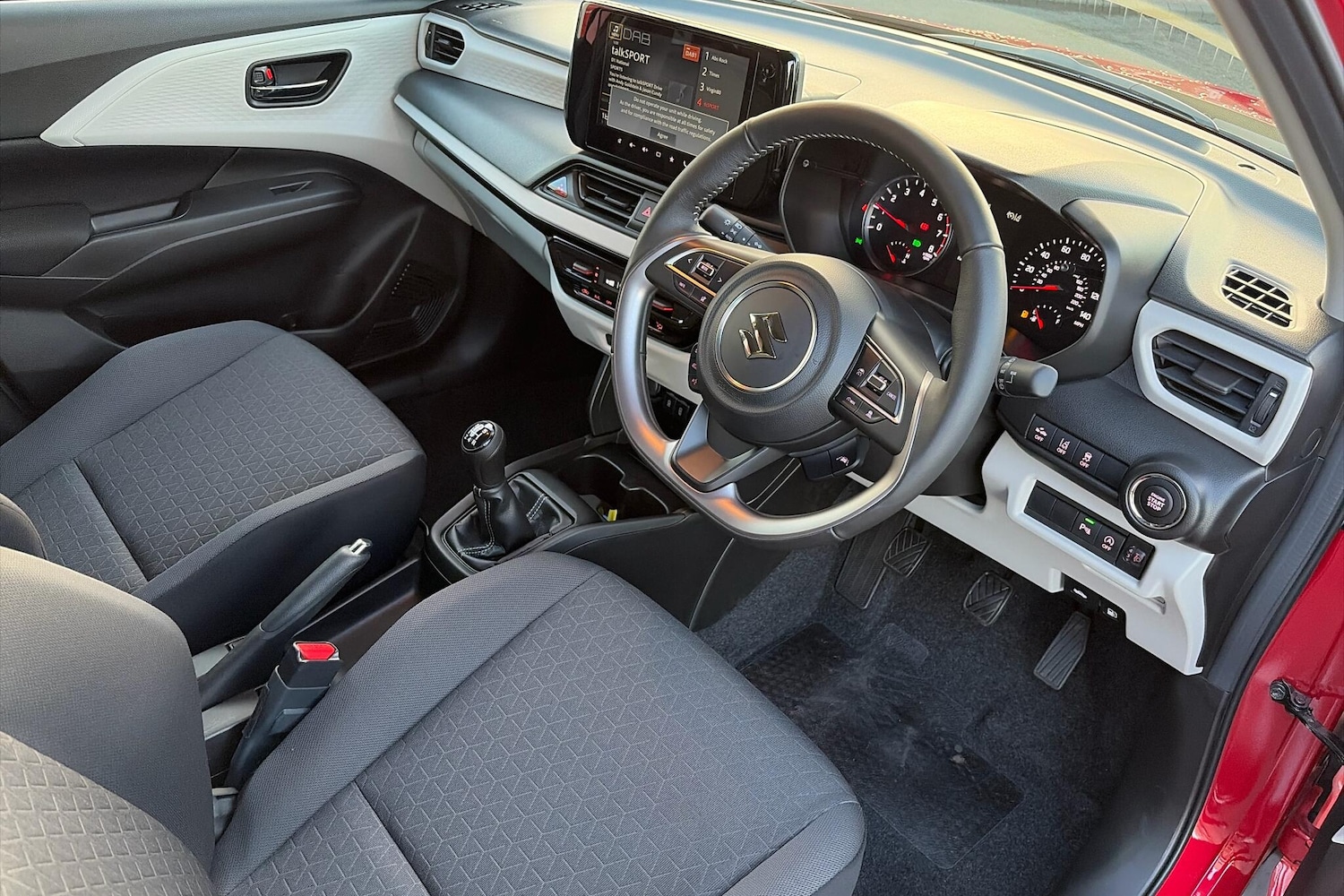 Used Suzuki Swift 2025 for sale - 76337843: Photo 6